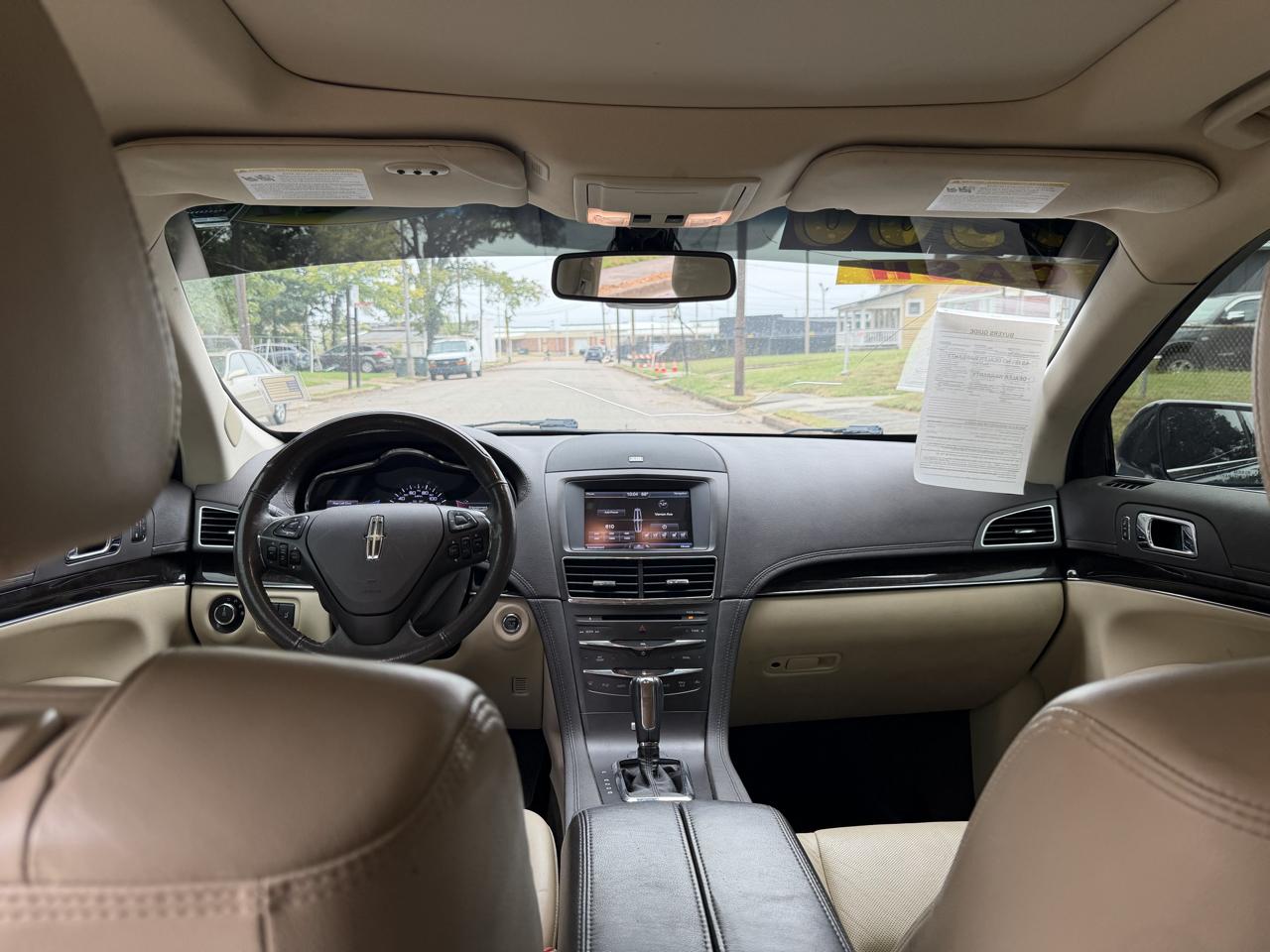Lincoln MKT 3.5L with EcoBoost AWD 2014
