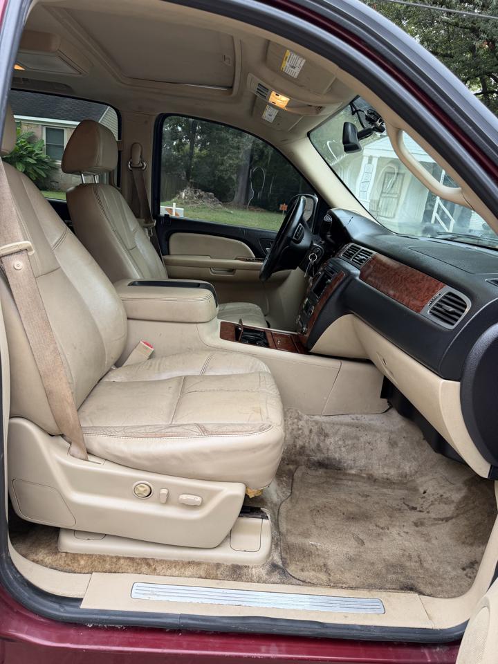 Chevrolet Suburban LS 1500 4WD 2008