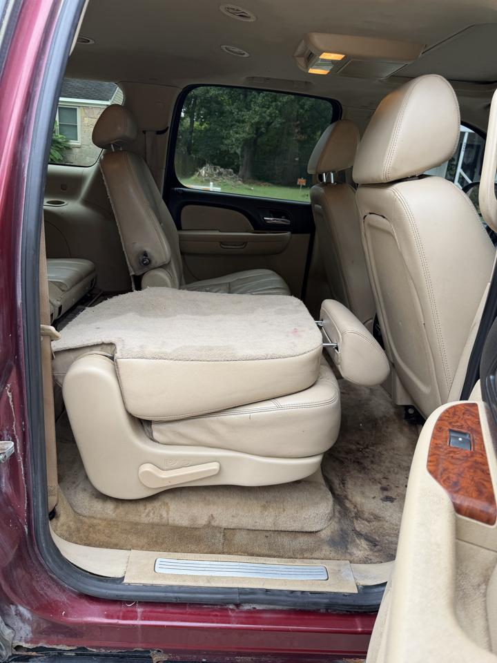 Chevrolet Suburban LS 1500 4WD 2008