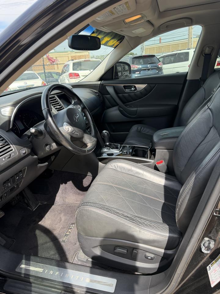 Infiniti FX FX35 AWD 2011