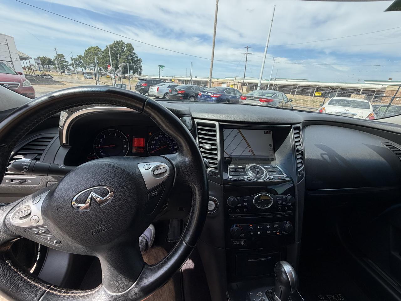 Infiniti FX FX35 AWD 2011