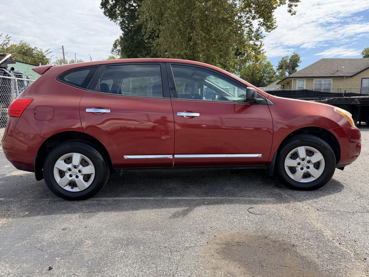 Nissan Rogue S 2WD 2013