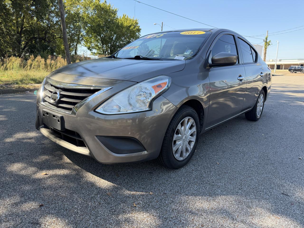 Nissan Versa 1.6 S 5M 2016