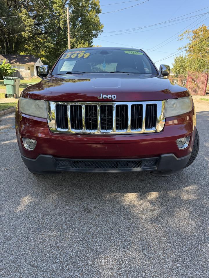 Jeep Grand Cherokee Laredo 2WD 2012