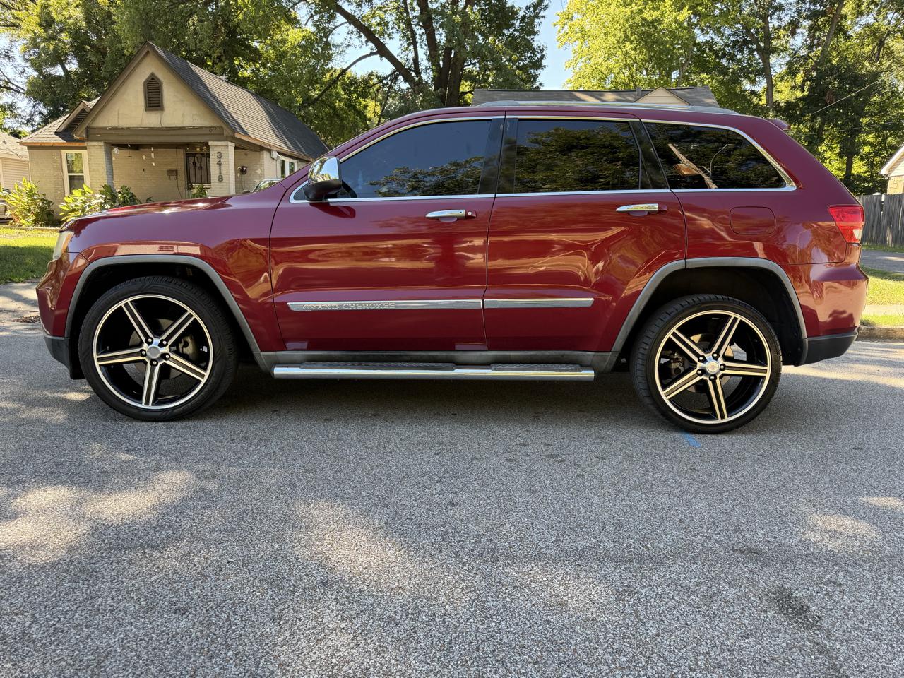 Jeep Grand Cherokee Laredo 2WD 2012