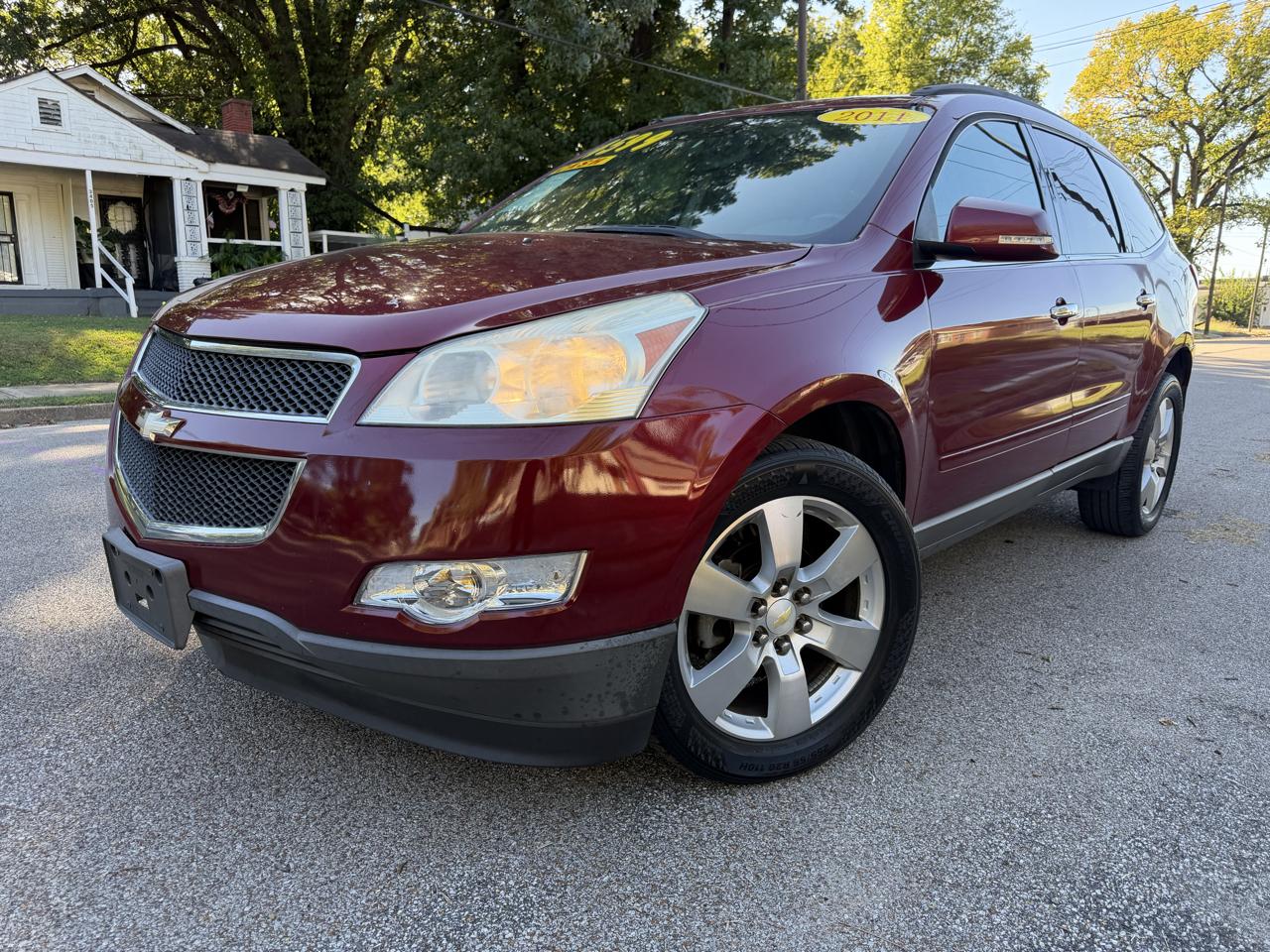 2011 Chevrolet Traverse LT FWD