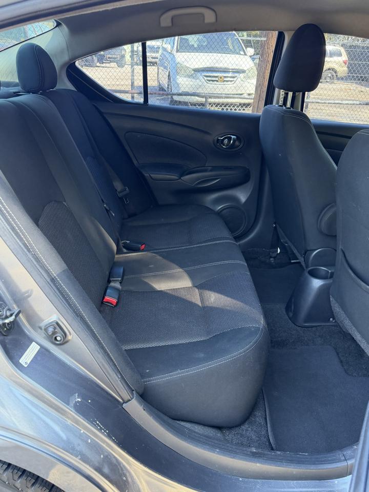 Nissan Versa 1.6 S 5M 2017