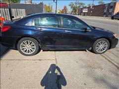2011 Chrysler 200 