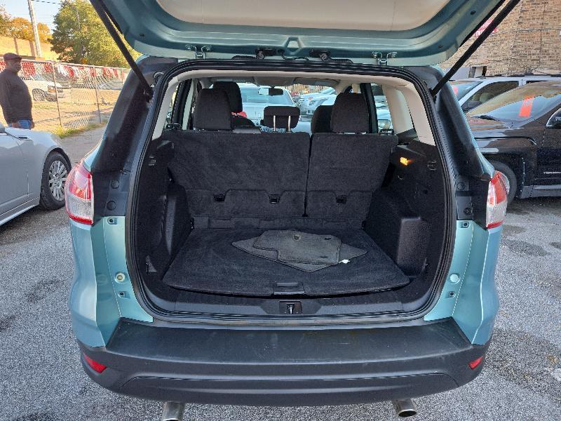 Ford Escape S FWD 2013
