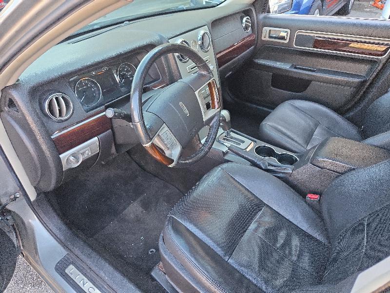 Lincoln MKZ FWD 2009