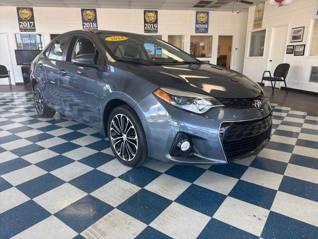 2014 Toyota Corolla S Plus 6MT