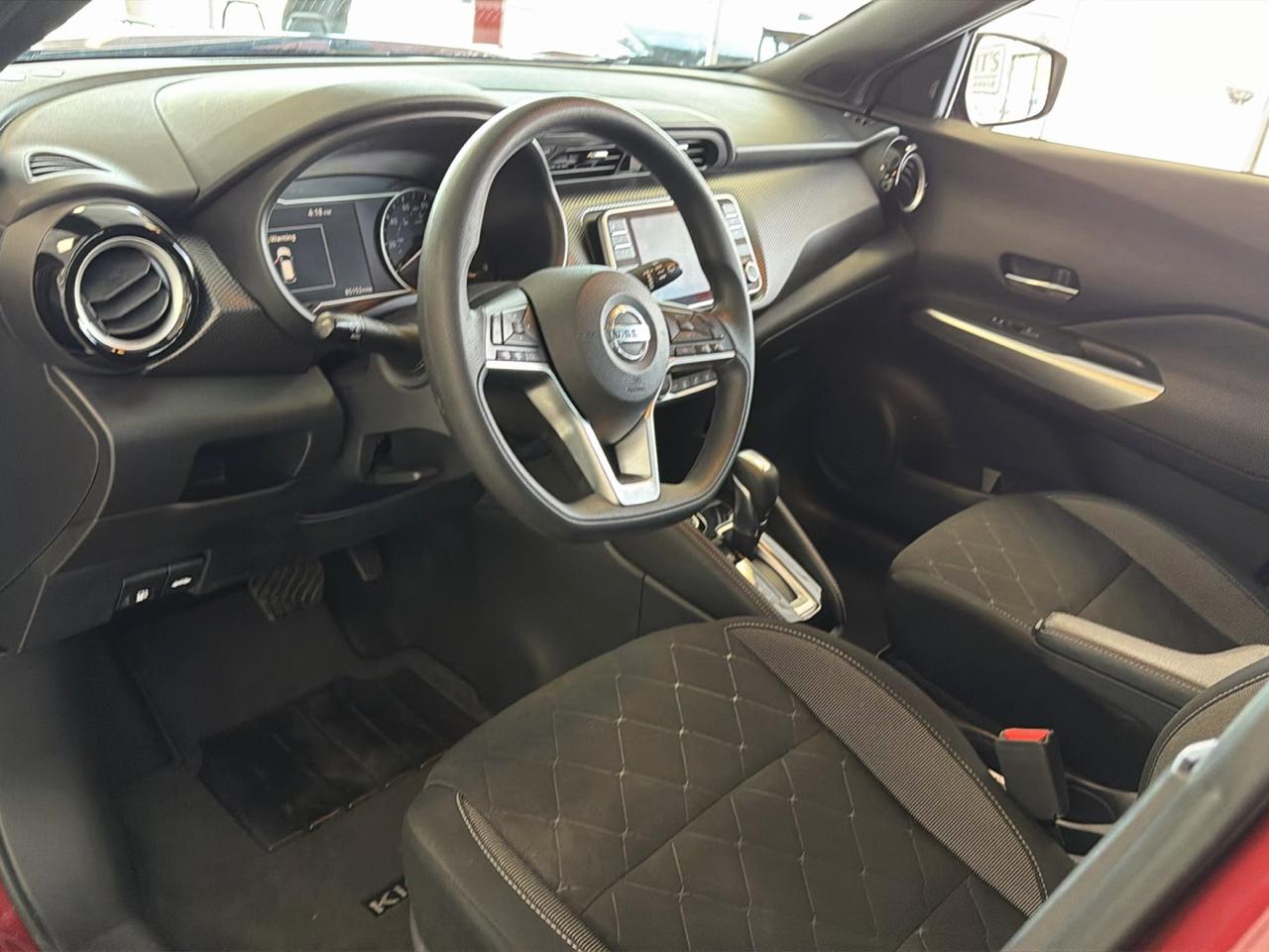 Nissan Kicks photo 9