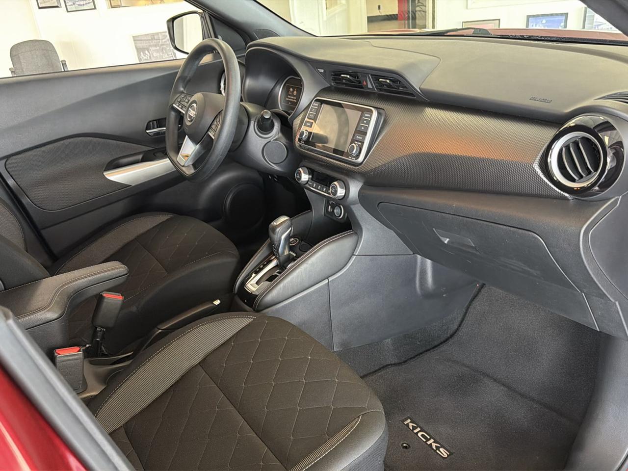 Nissan Kicks photo 13