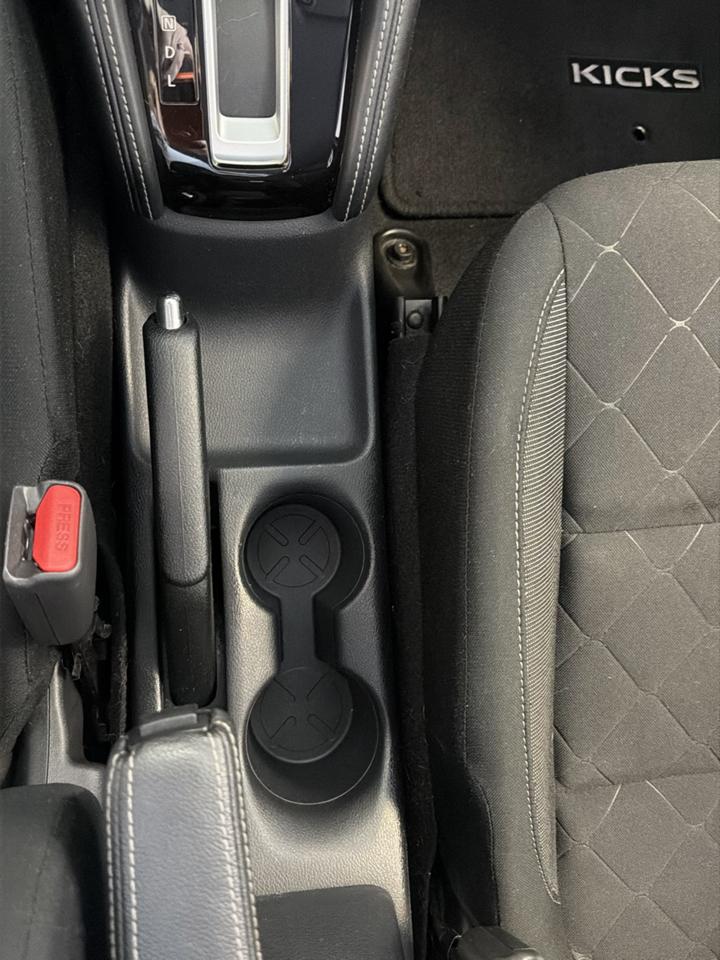 Nissan Kicks photo 18