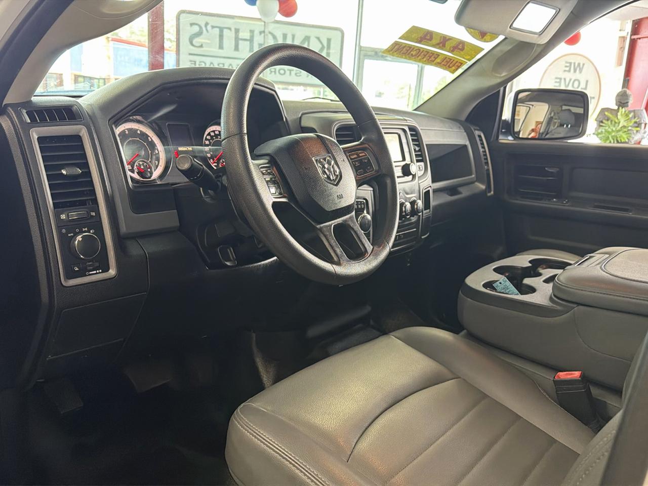 Ram 1500 photo 9
