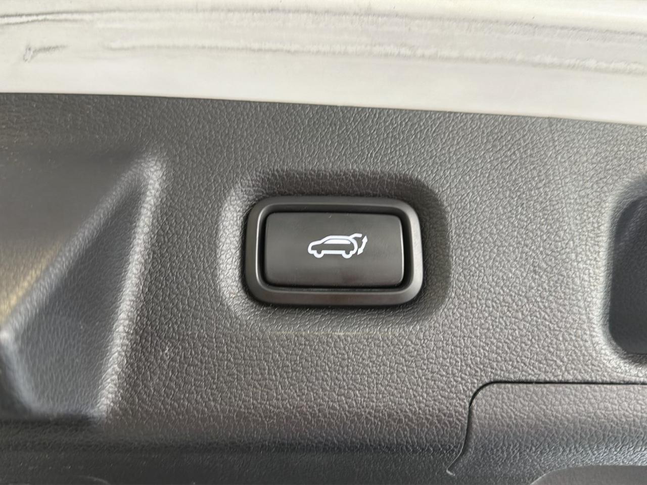 Hyundai Santa Fe photo 12