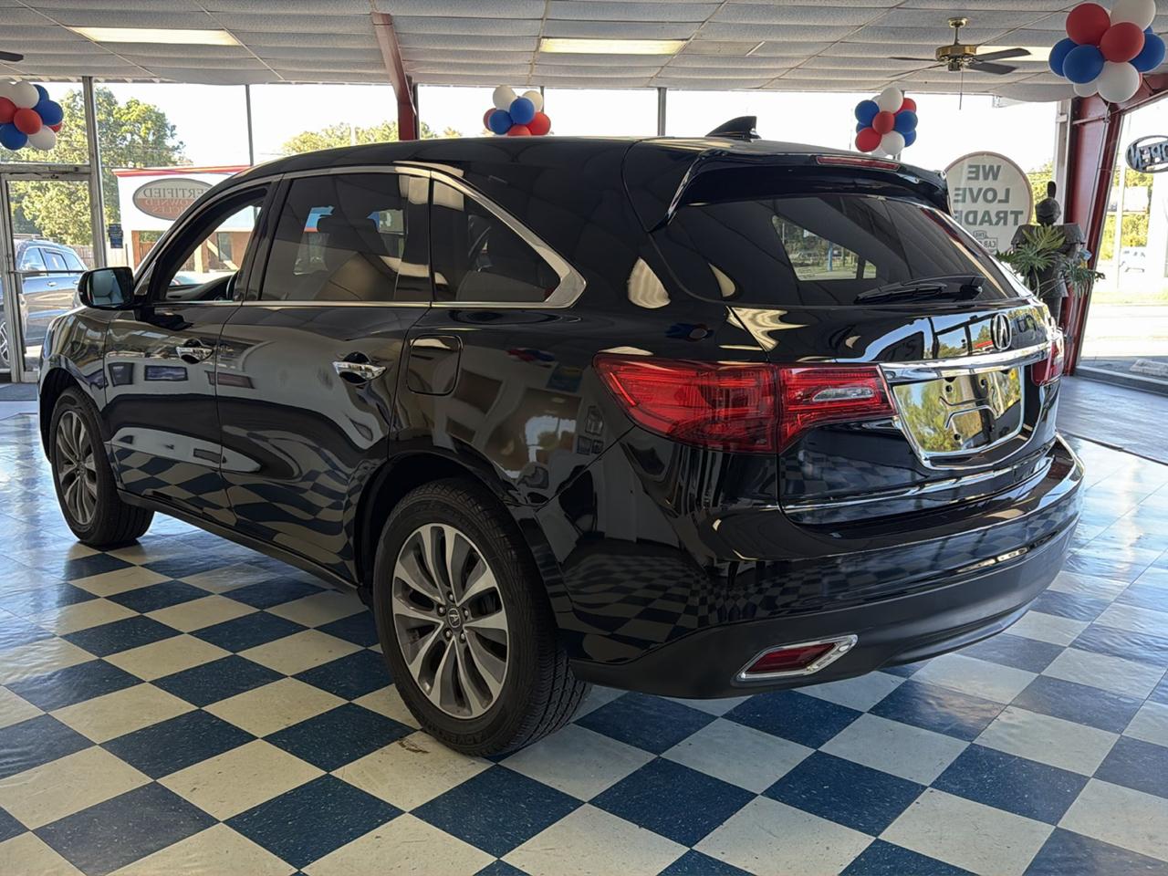 Acura MDX photo 5