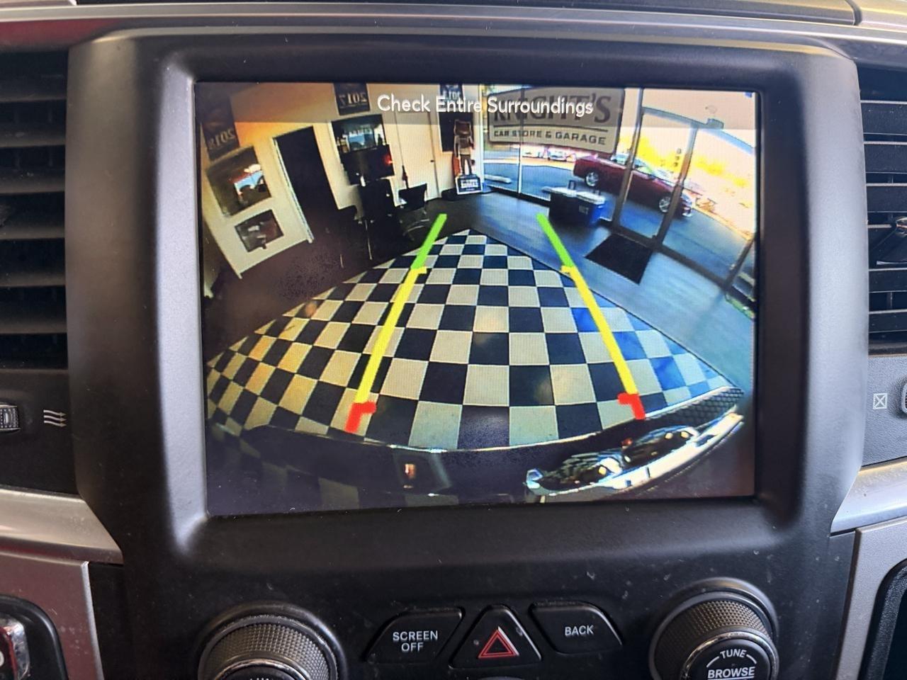 RAM 1500 Classic Tradesman Crew Cab SWB 2WD 2019