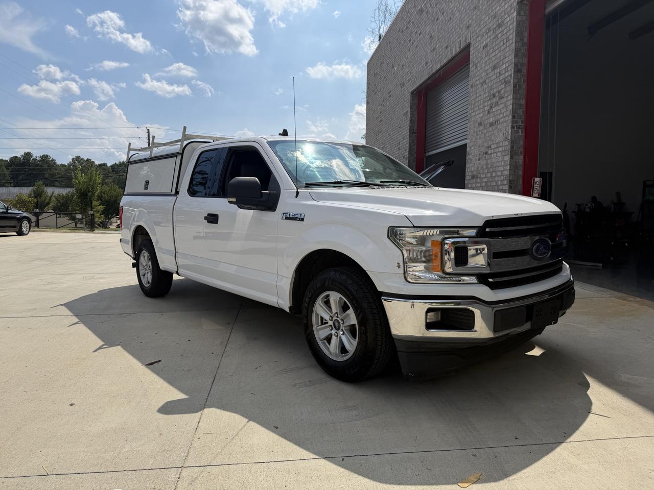 Ford F-150 Lariat 2WD SuperCab 8' Box 2019