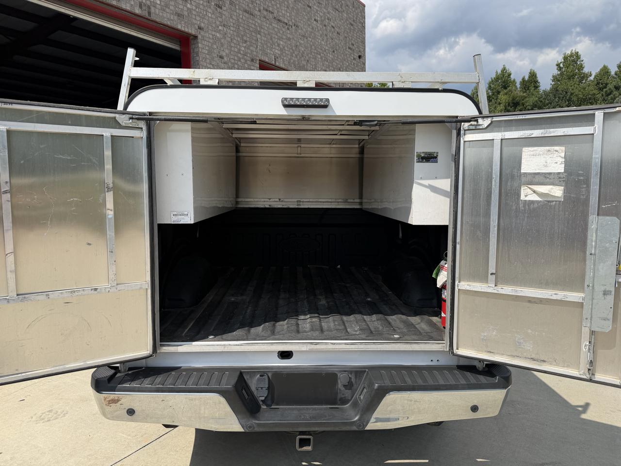 Ford F-150 Lariat 2WD SuperCab 8' Box 2019