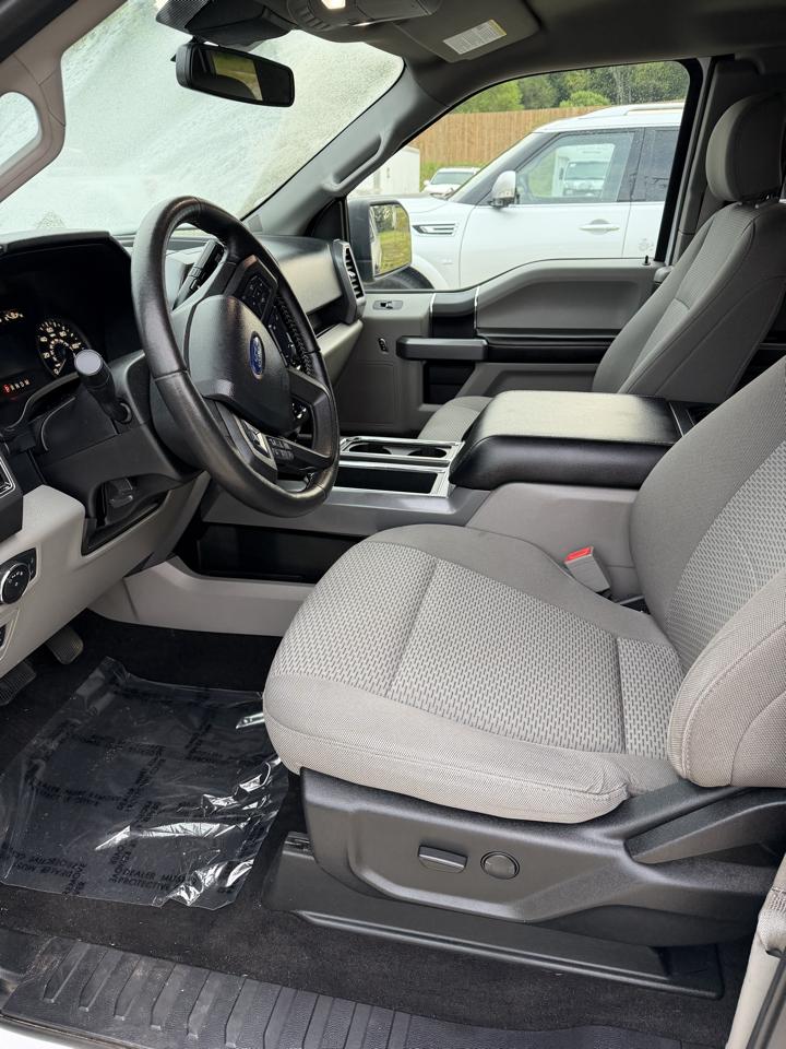 Ford F-150 Lariat 2WD SuperCab 8' Box 2019