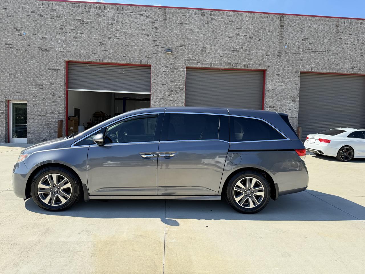 Honda Odyssey 5dr Touring 2016