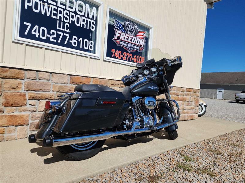 Harley-Davidson Street Glide  2008