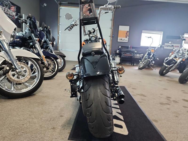 Harley-Davidson Dyna Wide Glide  2011