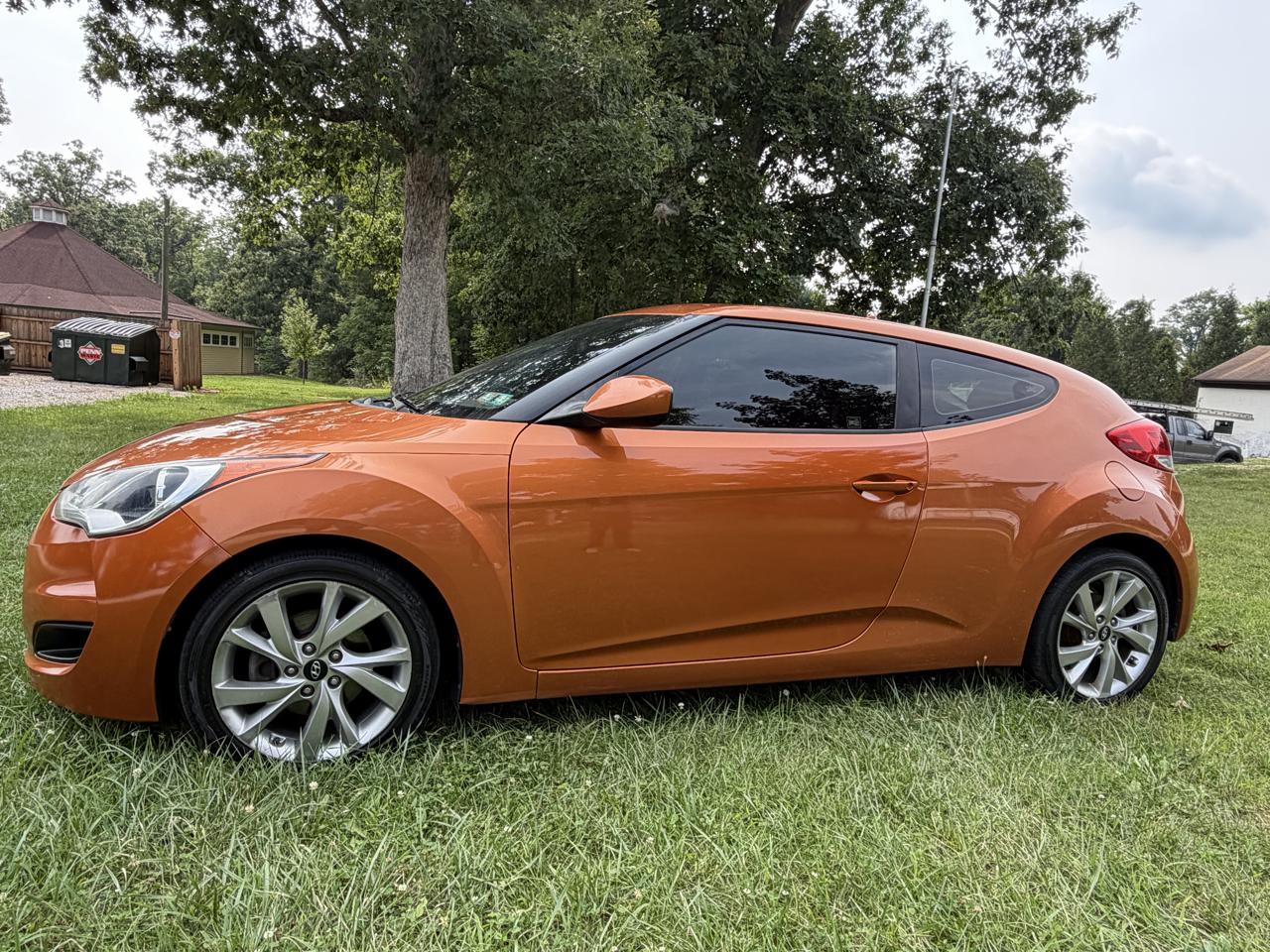 2016 Hyundai Veloster Base