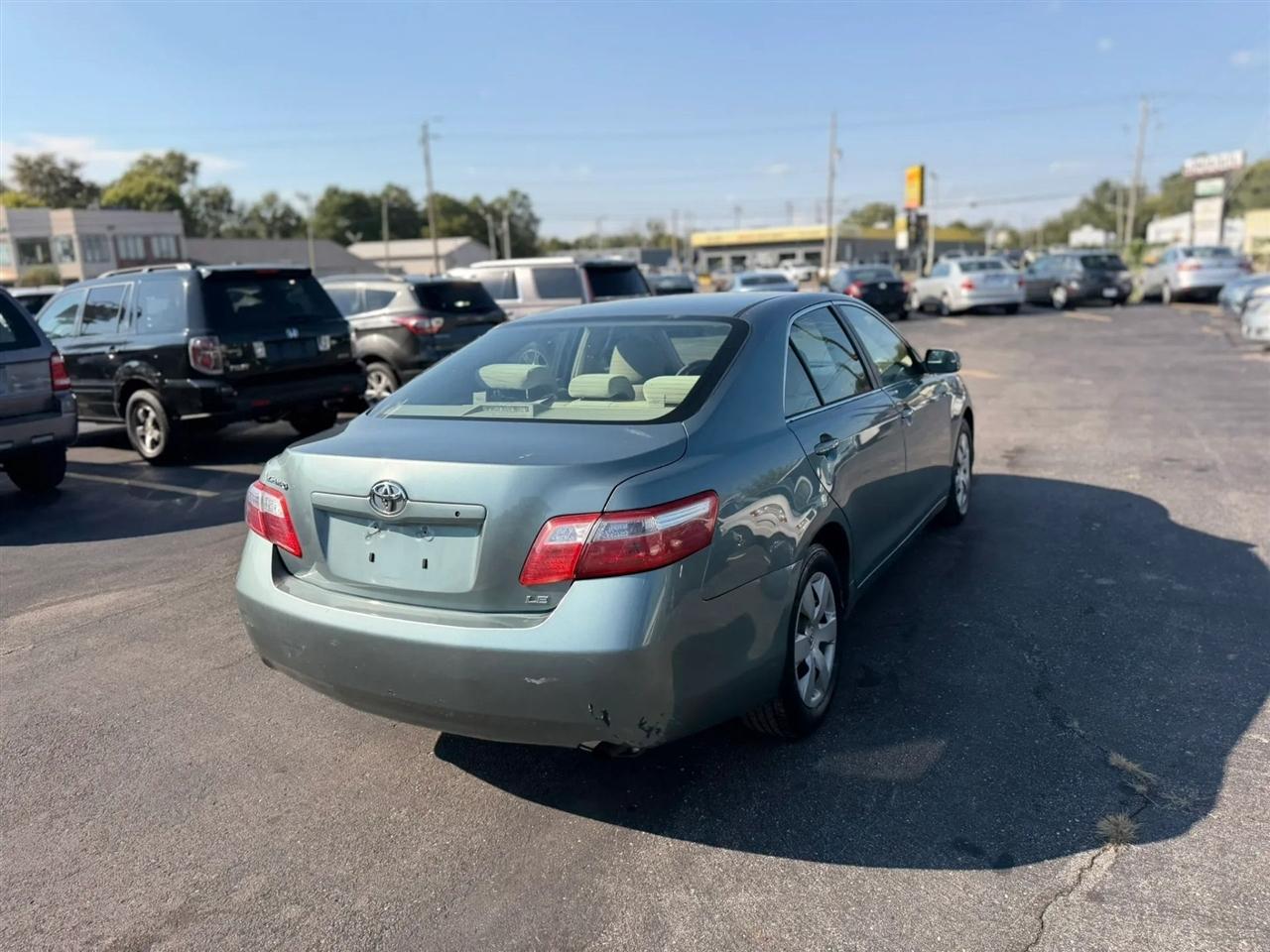 Toyota Camry XLE 5-Spd AT 2009