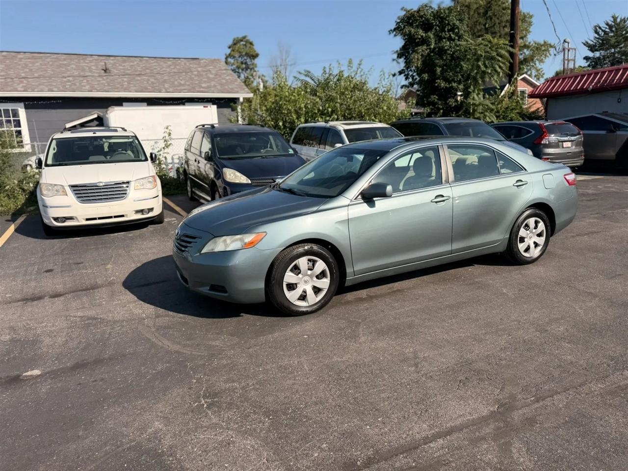 Toyota Camry XLE 5-Spd AT 2009