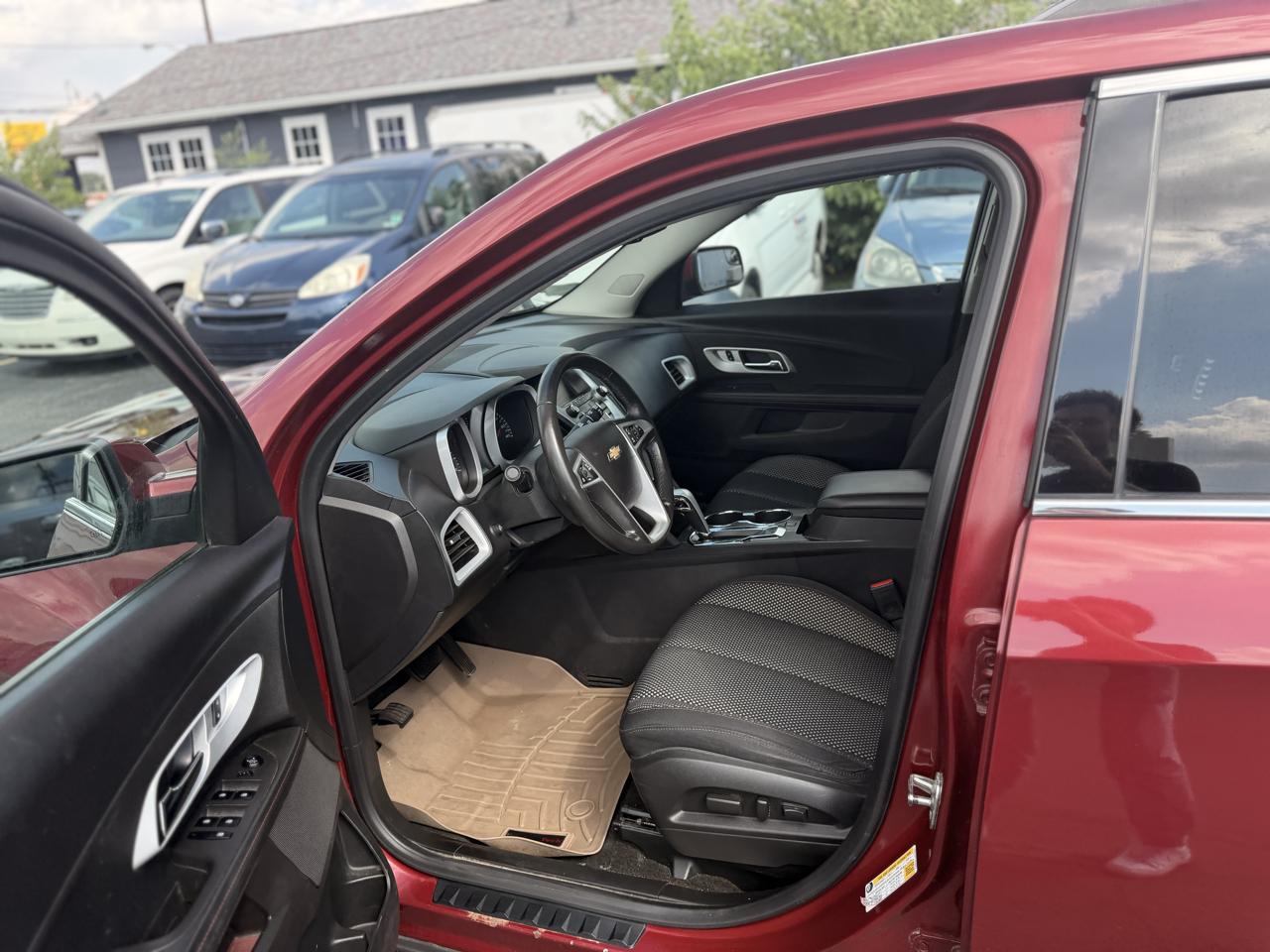 Chevrolet Equinox 1LT 2WD 2012