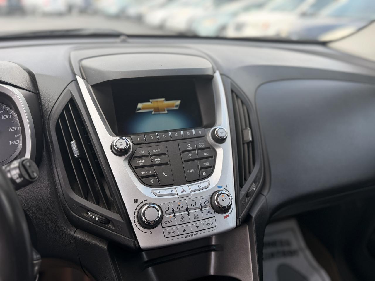 Chevrolet Equinox 1LT 2WD 2012