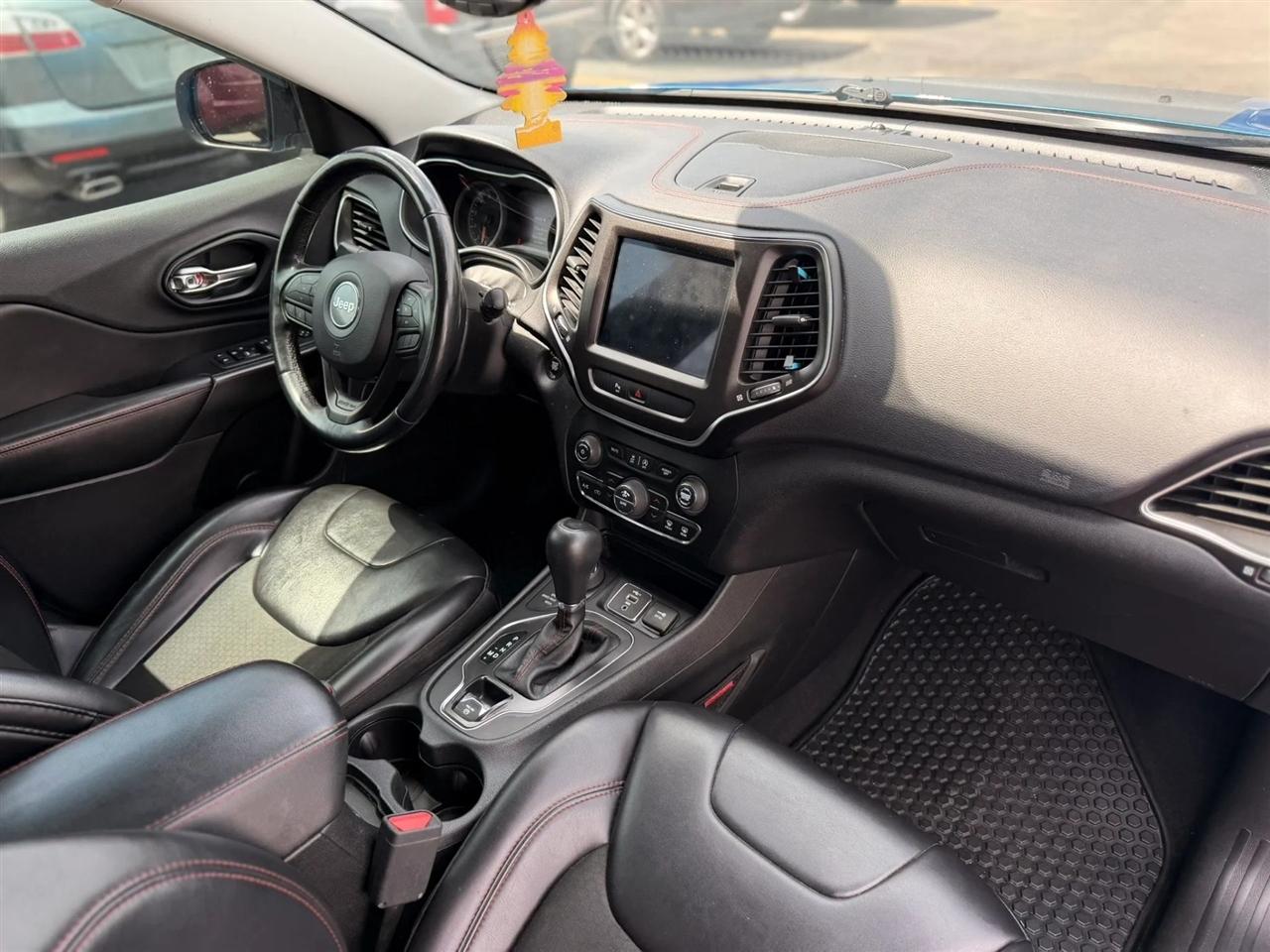 Jeep Cherokee Trailhawk 4WD 2019