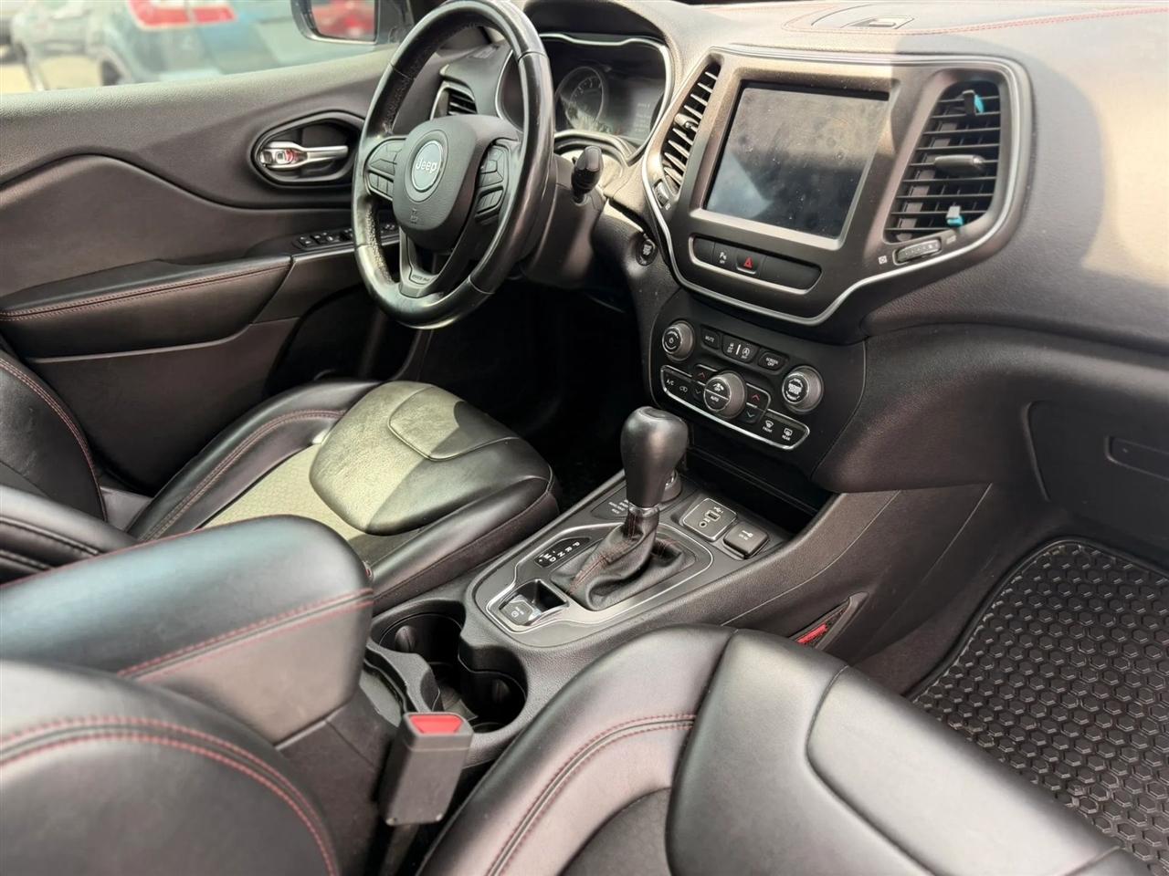 Jeep Cherokee Trailhawk 4WD 2019
