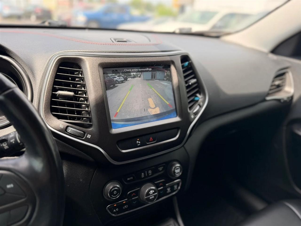 Jeep Cherokee Trailhawk 4WD 2019