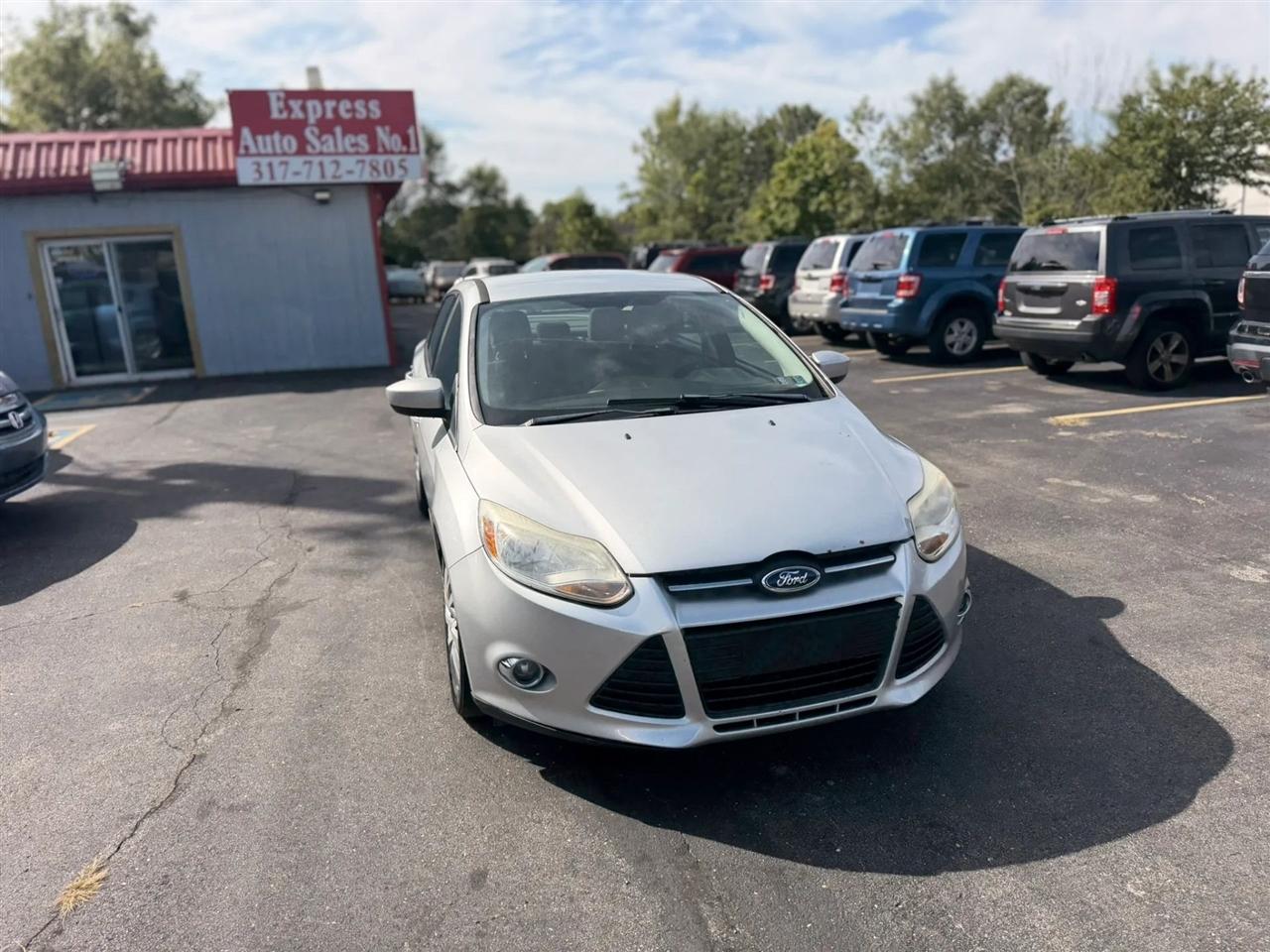 Ford Focus SE Sedan 2012