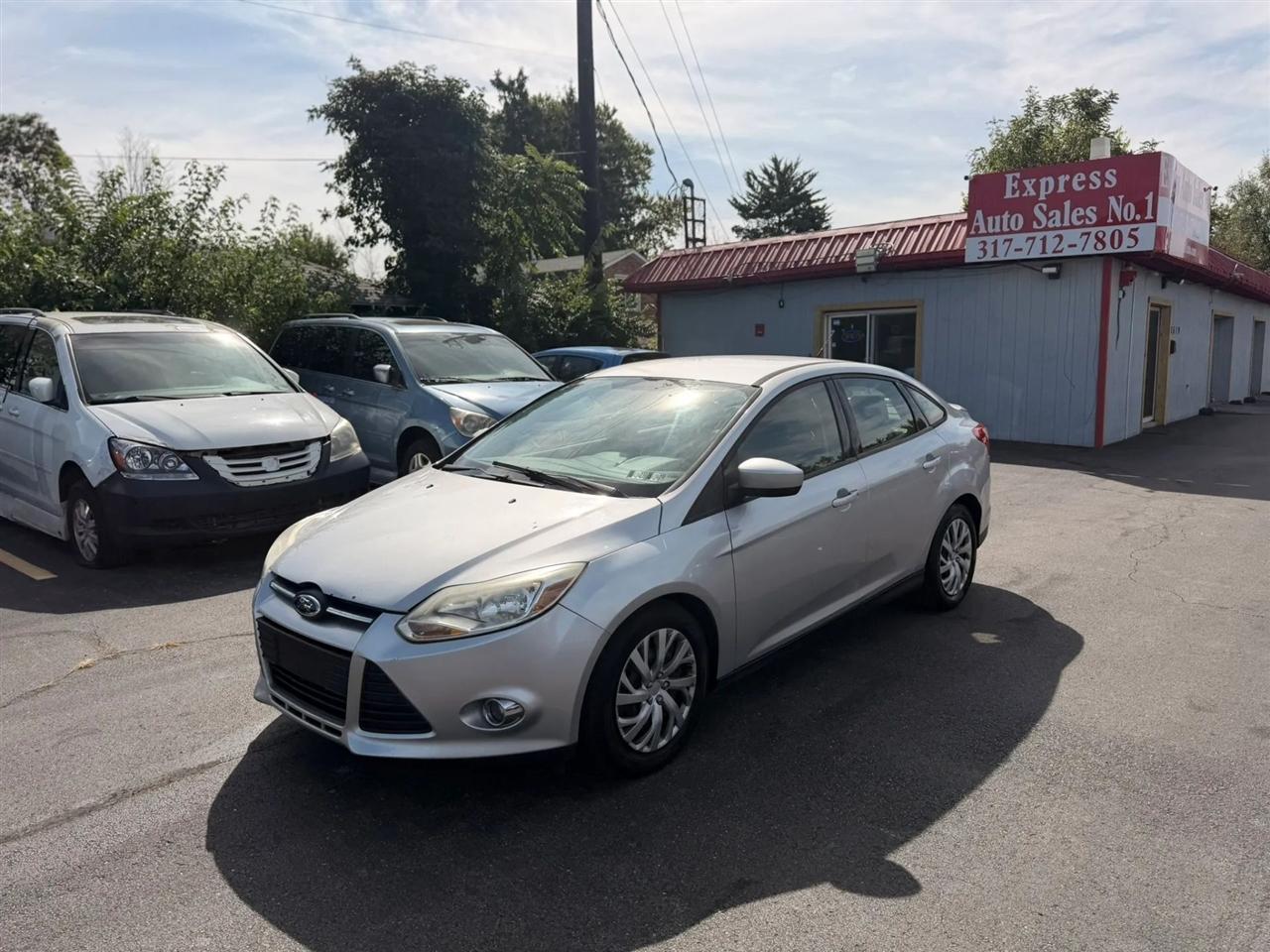 Ford Focus SE Sedan 2012