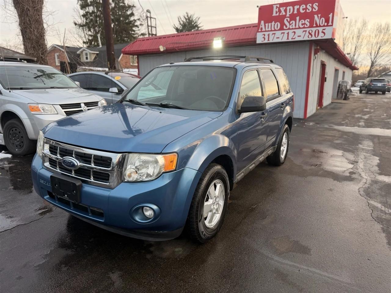 Ford Escape XLT FWD I4 2009