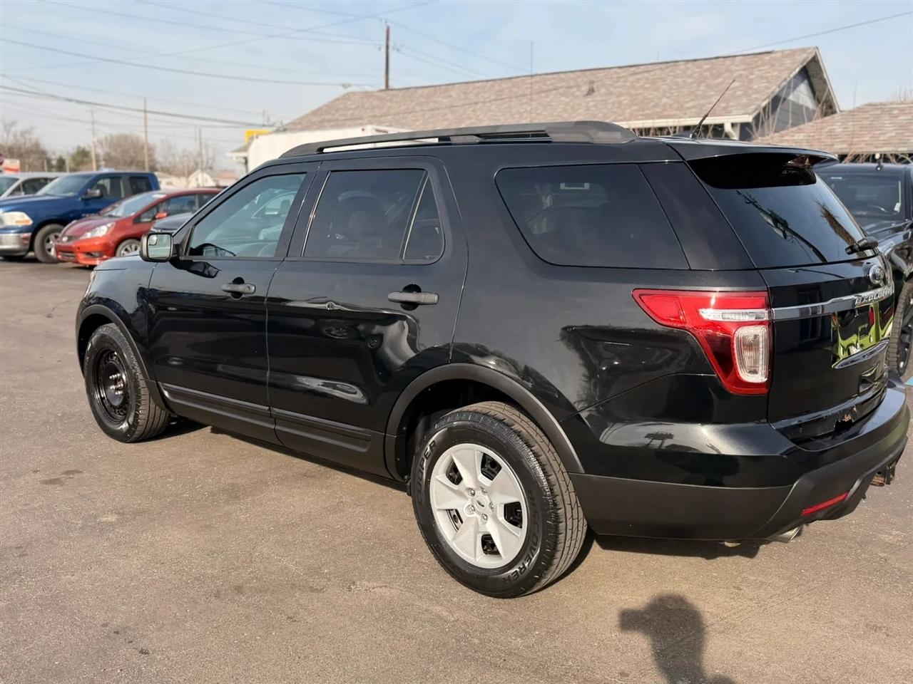 Ford Explorer Base 4WD 2014