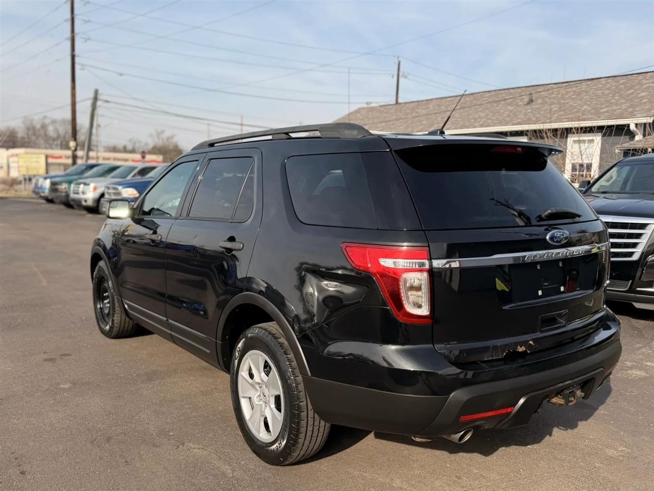 Ford Explorer Base 4WD 2014