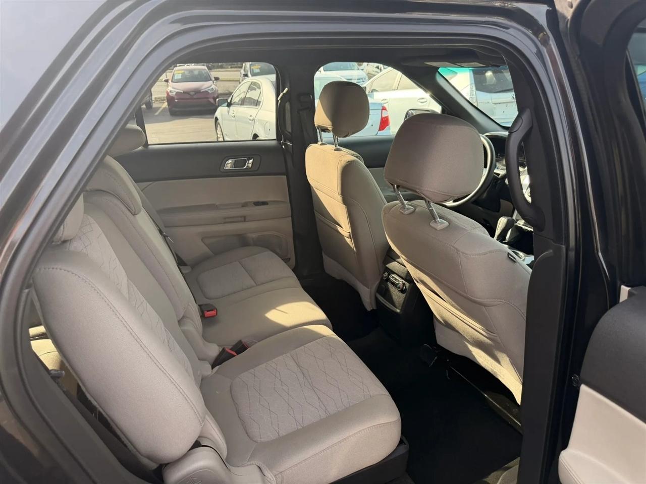 Ford Explorer Base 4WD 2014