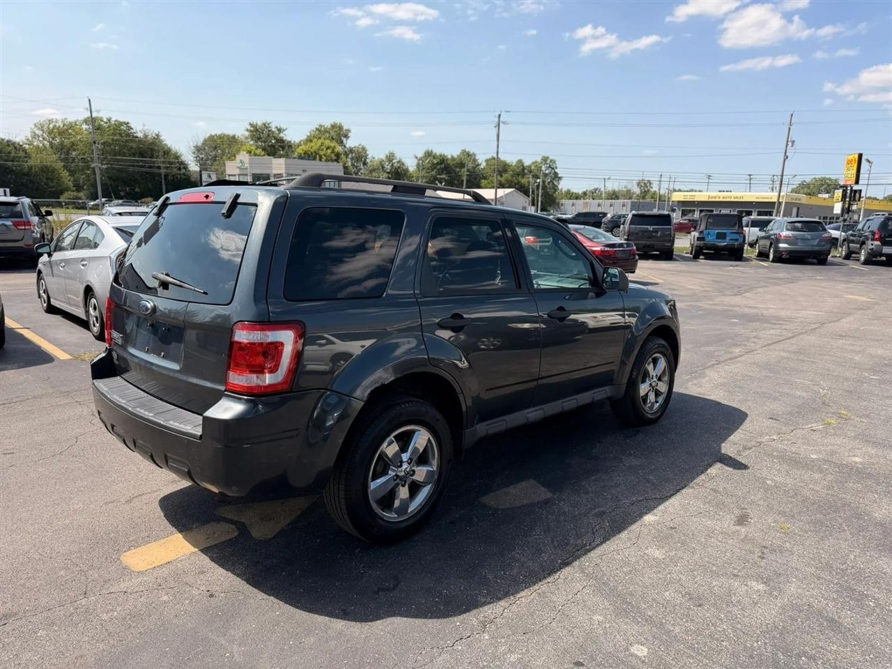 Ford Escape XLT FWD V6 2009