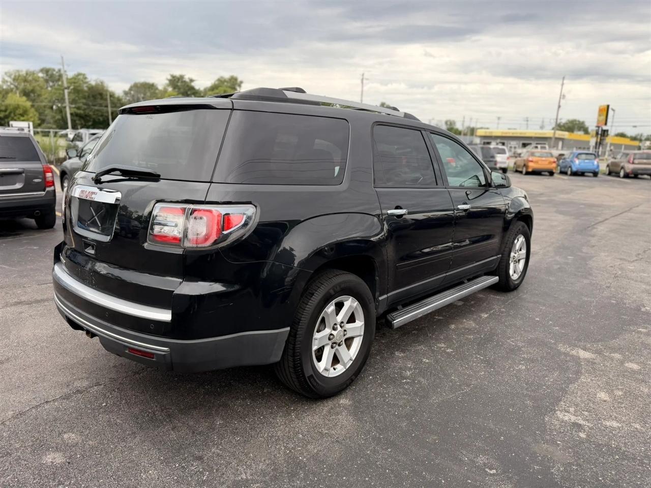 GMC Acadia SLE-2 FWD 2013