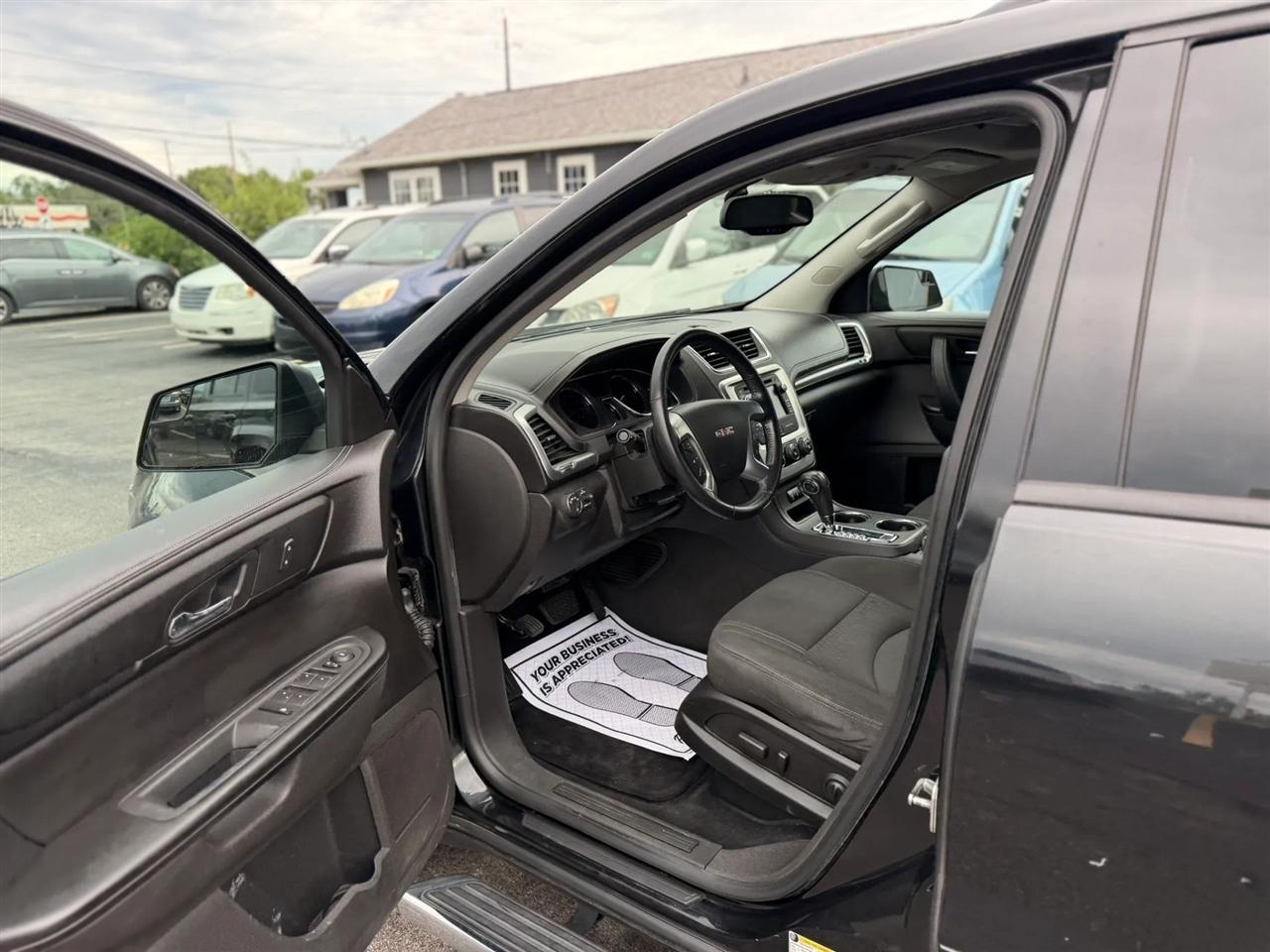 GMC Acadia SLE-2 FWD 2013