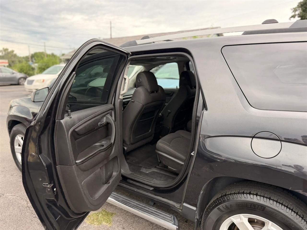 GMC Acadia SLE-2 FWD 2013