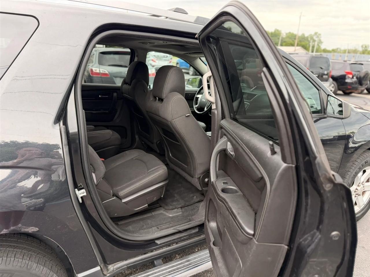 GMC Acadia SLE-2 FWD 2013