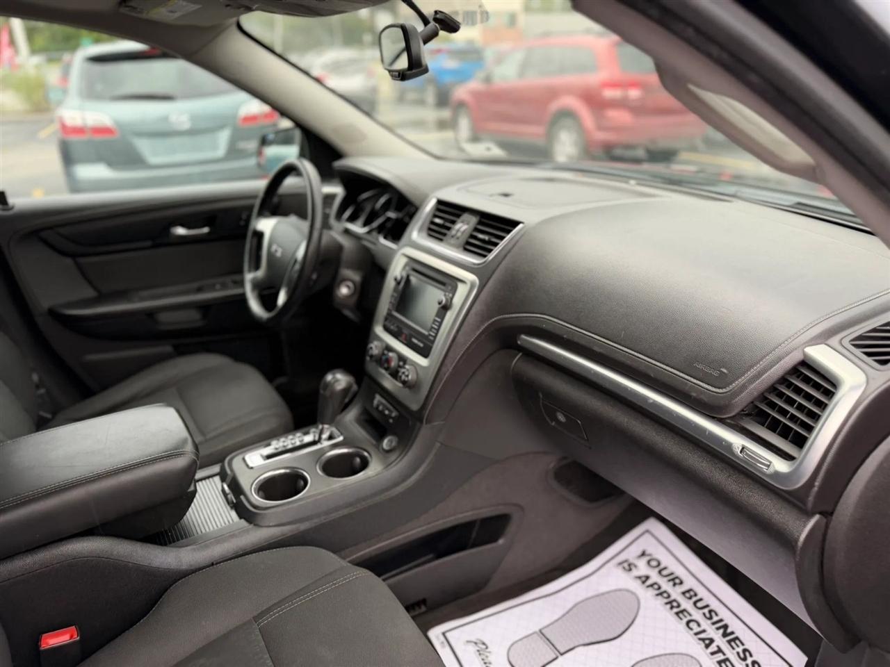 GMC Acadia SLE-2 FWD 2013