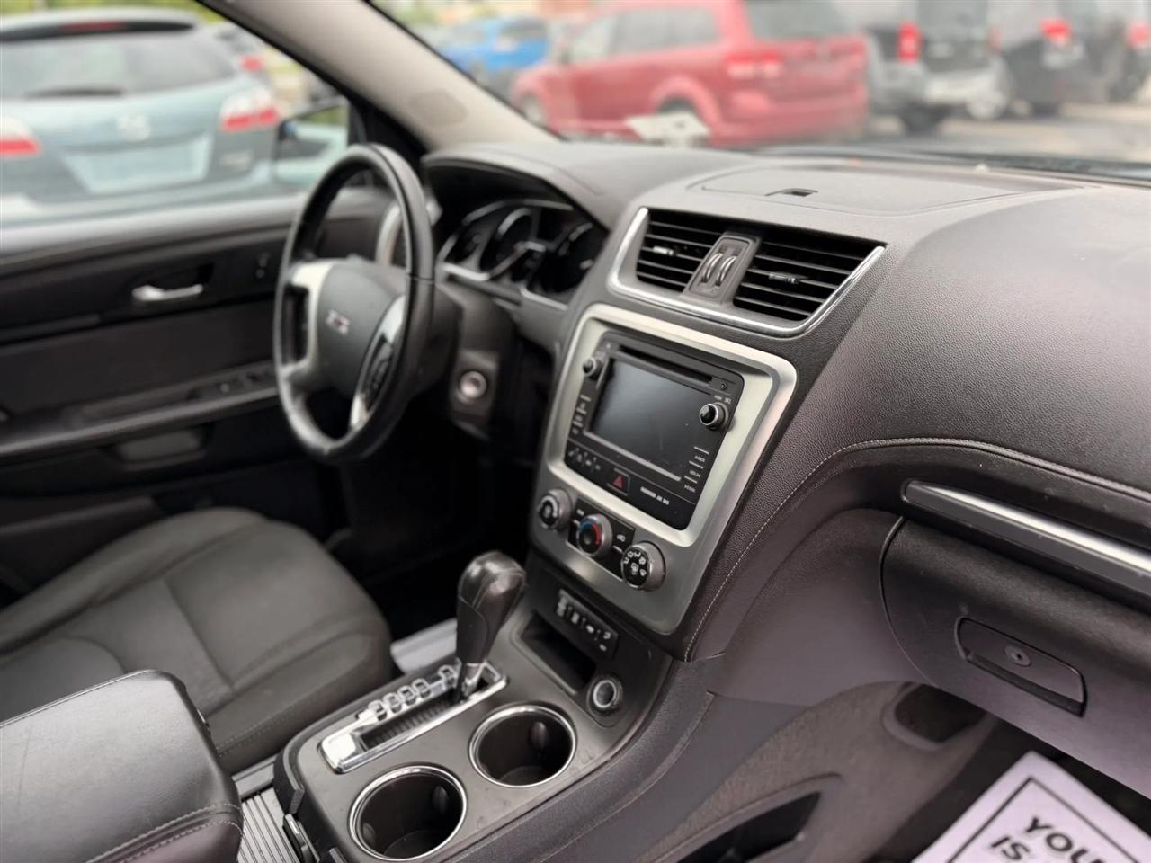 GMC Acadia SLE-2 FWD 2013
