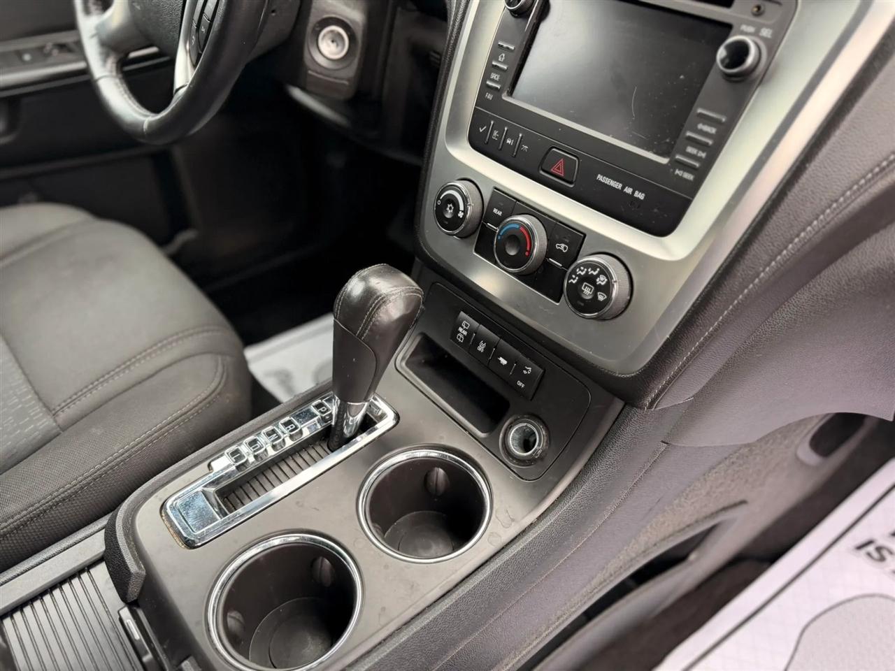 GMC Acadia SLE-2 FWD 2013